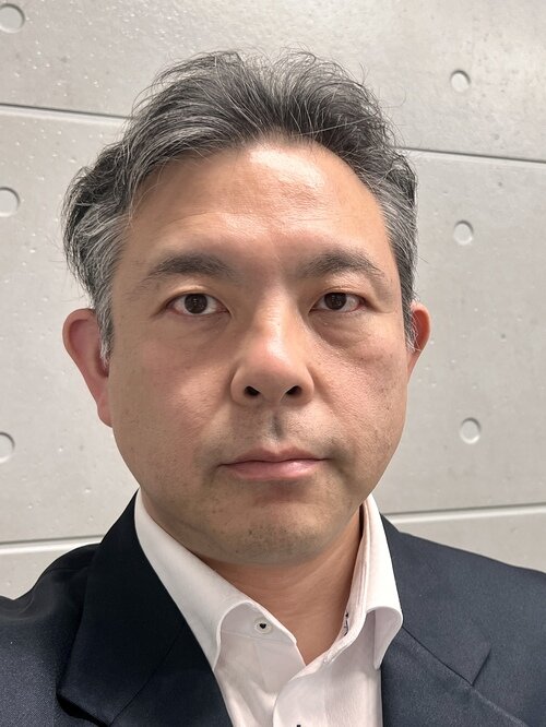 議員 岡　昌信