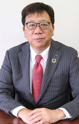 議員 鷲尾　精一